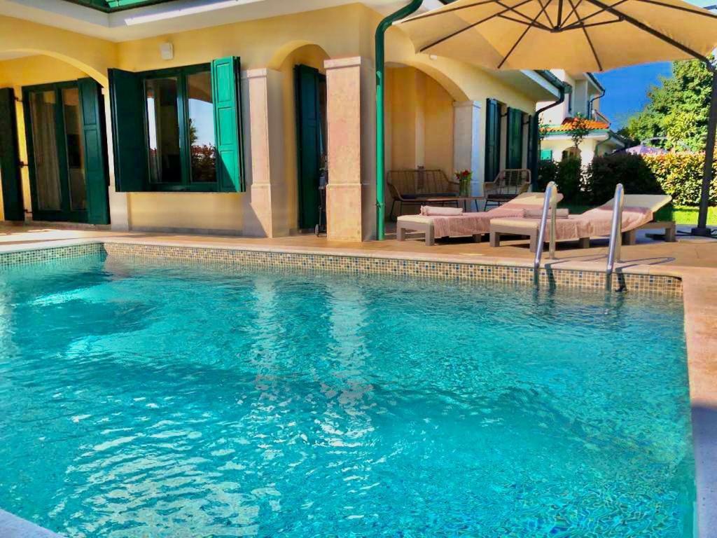 Private Villa "San Servolo House" With Sea View And Private Pool Buje Exterior photo